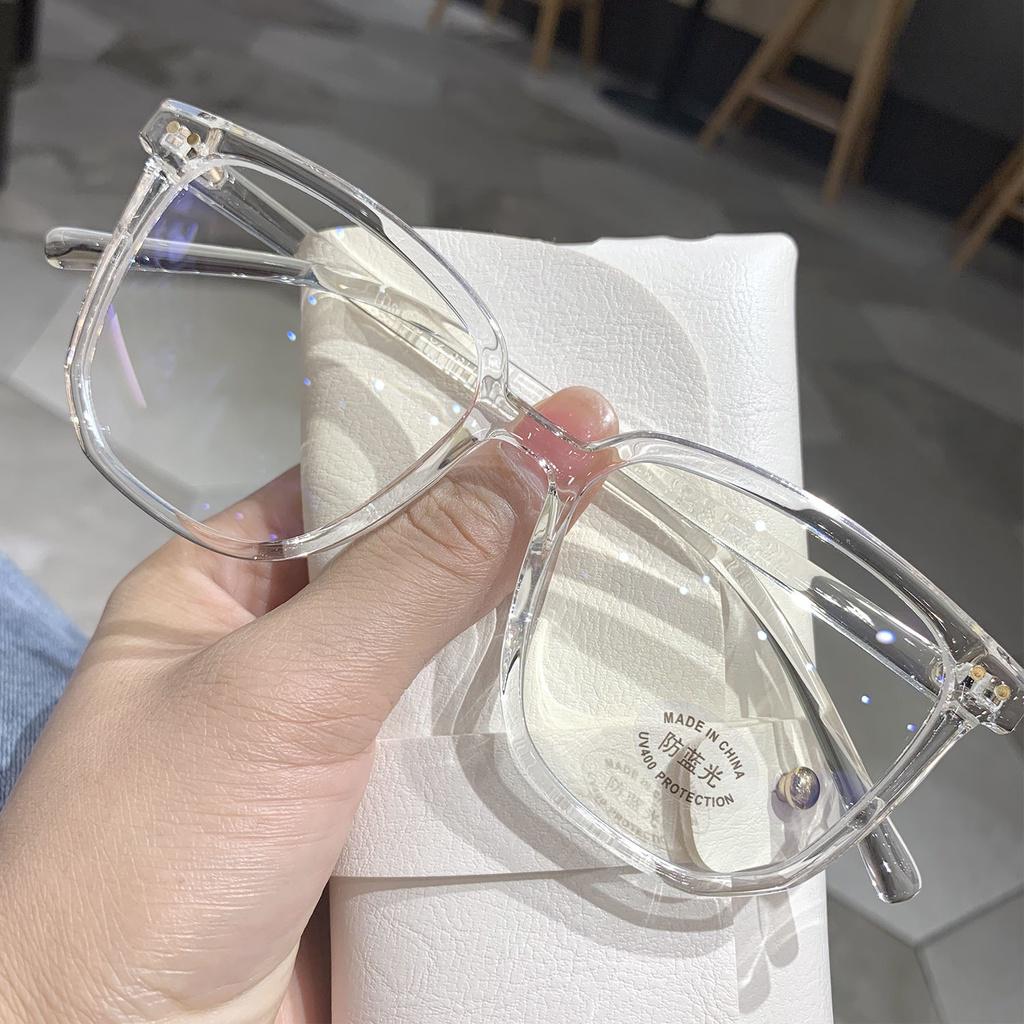 Transparent Lightweight Anti Glare UV Ray Eyeglasses For Men/Women